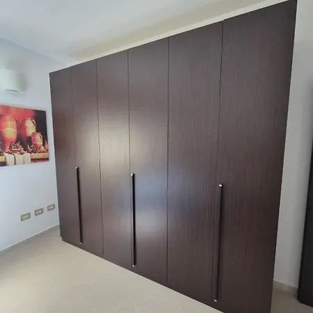 Residenza Di Campagna Anninnia דירה