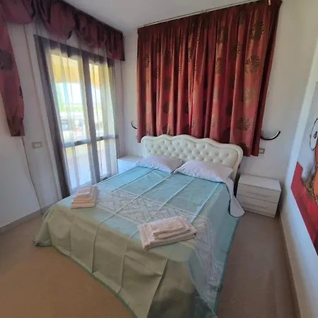 דירה Residenza Di Campagna Anninnia אולמדו